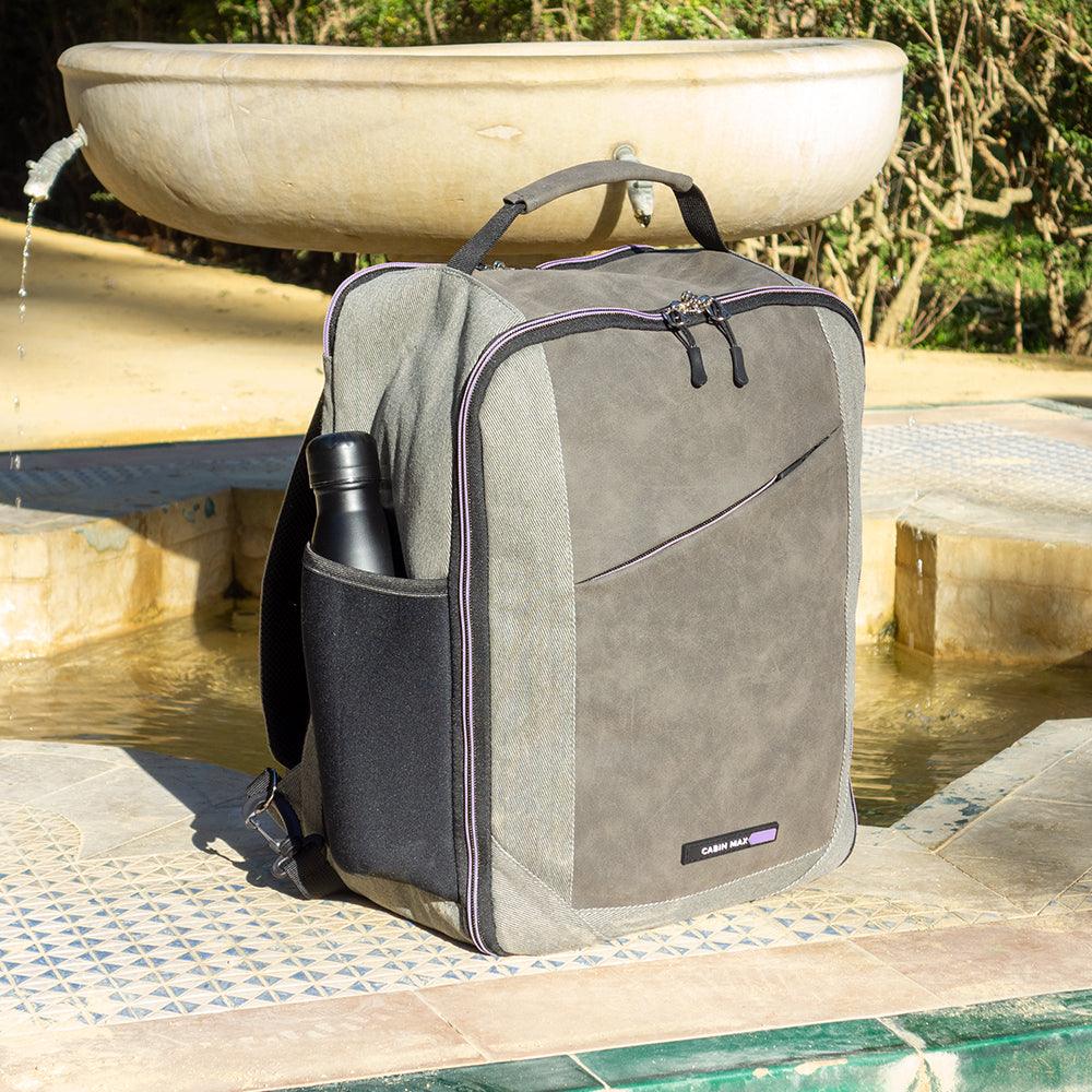 Manhattan Backpack 30L with Digital Lavender Zip - 45x36x20cm – Cabin ...