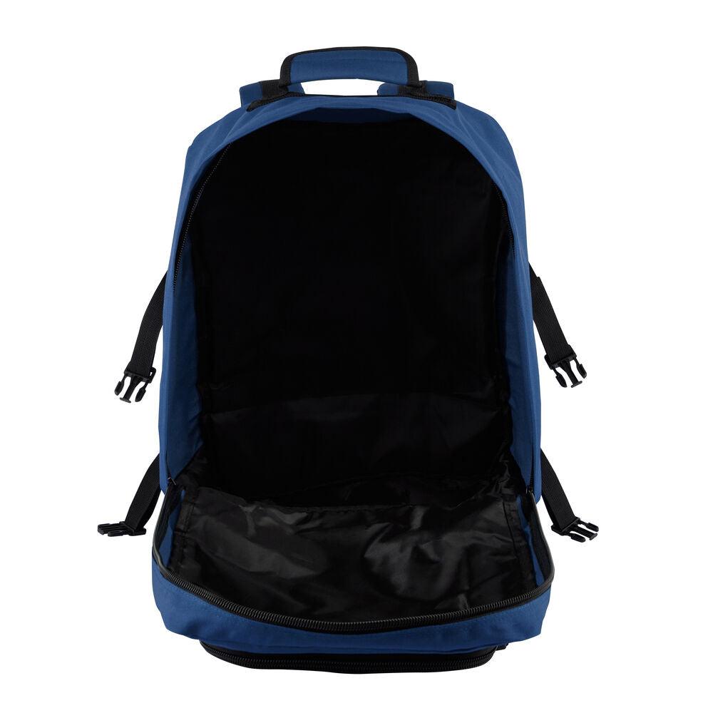 Metz 30L Backpack - 45x36x20cm - Cabin Max